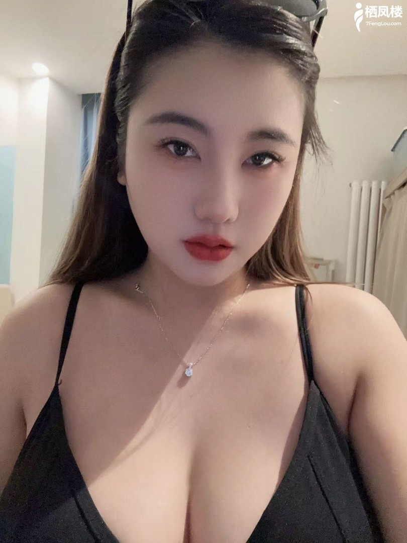 漂亮温柔小姐姐