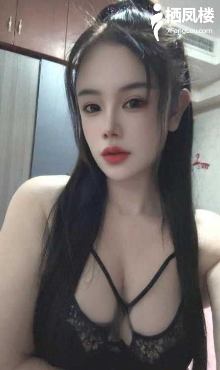 台江大胸妹子